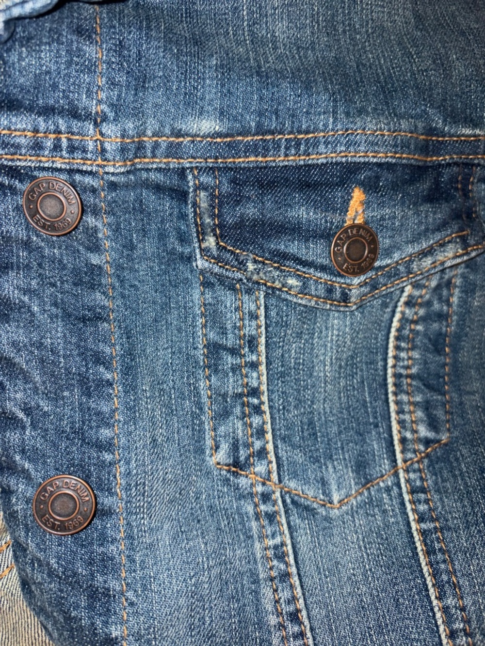 Women’s Gap Jean Jacket - Medium - Picture 3 of 6